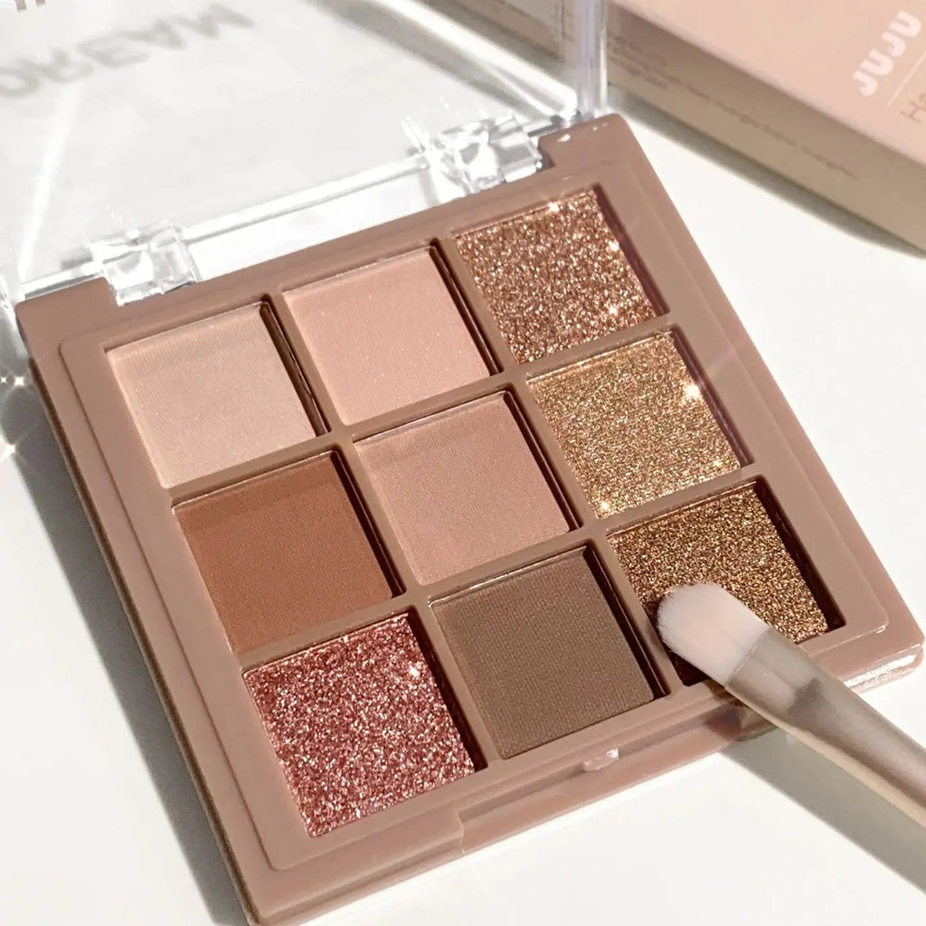 Luxurious 9-18 color eyeshadow palette